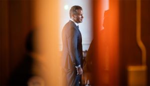 अमेरिकी रक्षामन्त्रीमाथि दुईजनाको हत्या आरोप