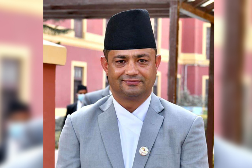 पदम गिरी