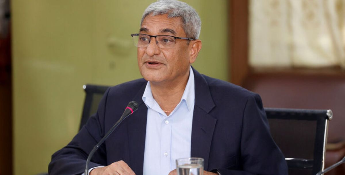 हरिवंश आचार्य अभिनित गीत ‘भिजिट भिसामा’ एकाएक चर्चामा